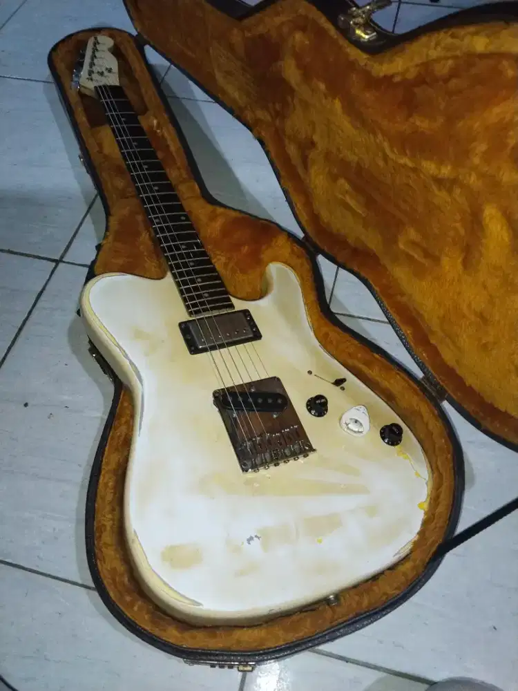 Gitar elektrik model telecaster relic mantap siap pakai nett