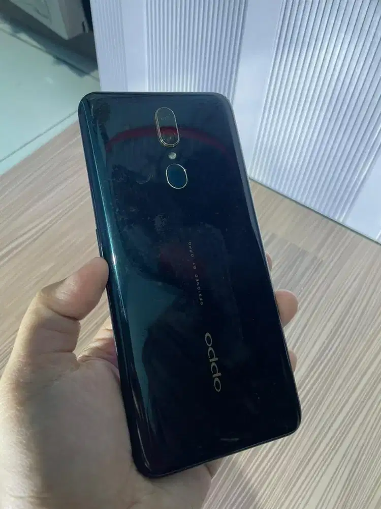 oppo f11 4/128 gb