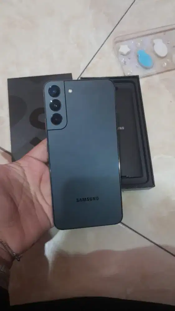 Samsung S22+ Ram 8/128 Sein