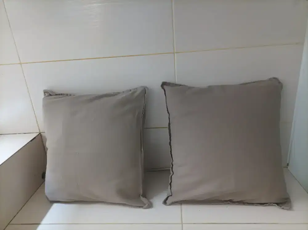 Bantal Sofa IKEA + Cover 2Set 150rb