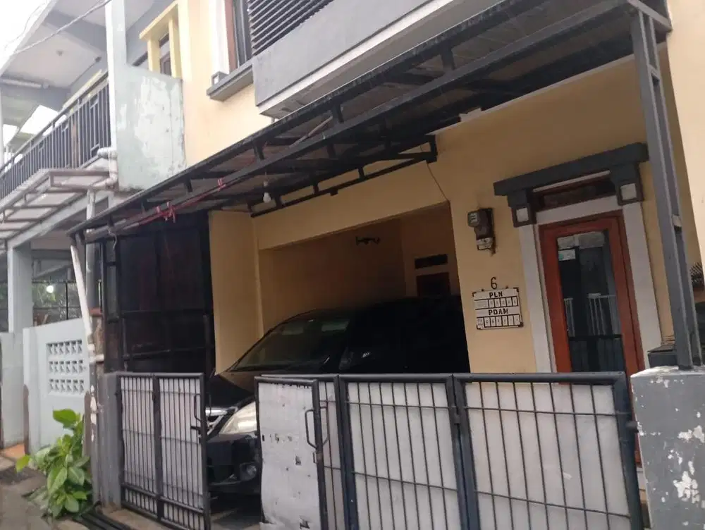 Rumah Nyaman & Strategis di Antapani Tengah