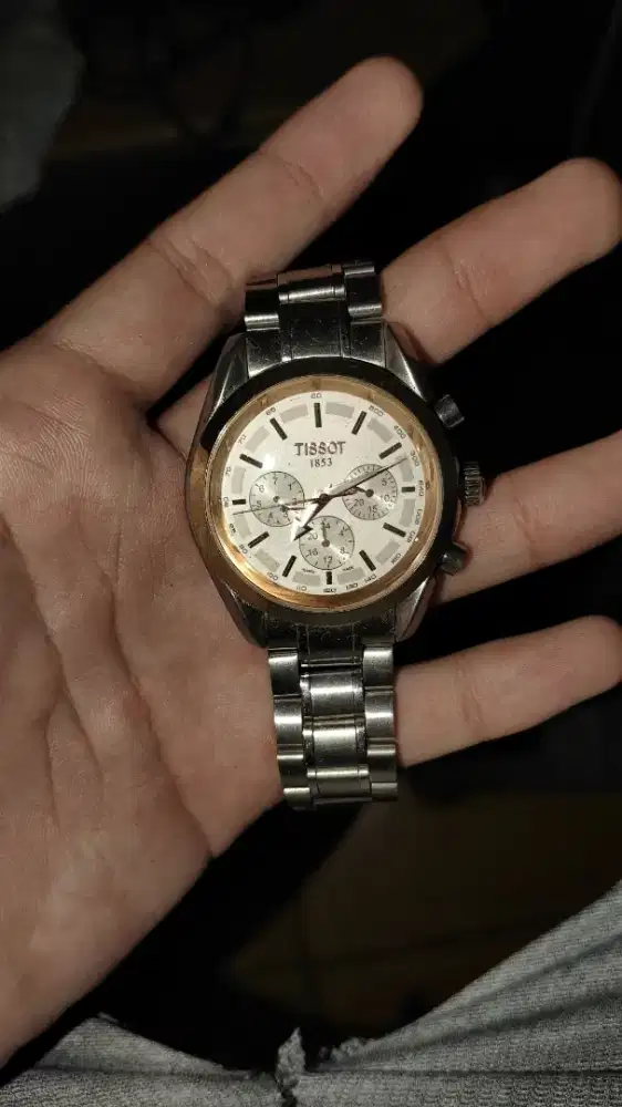 Jam tangan Tissot 1853