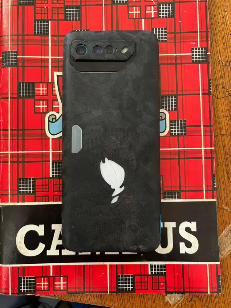 Rog phone 7white
