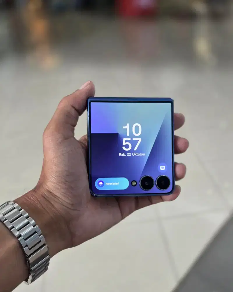 Galaxy Flip7 (Free Fit3 & Adapter & Gift)