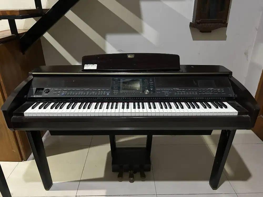 Piano Yamaha Clavinova CVP 405