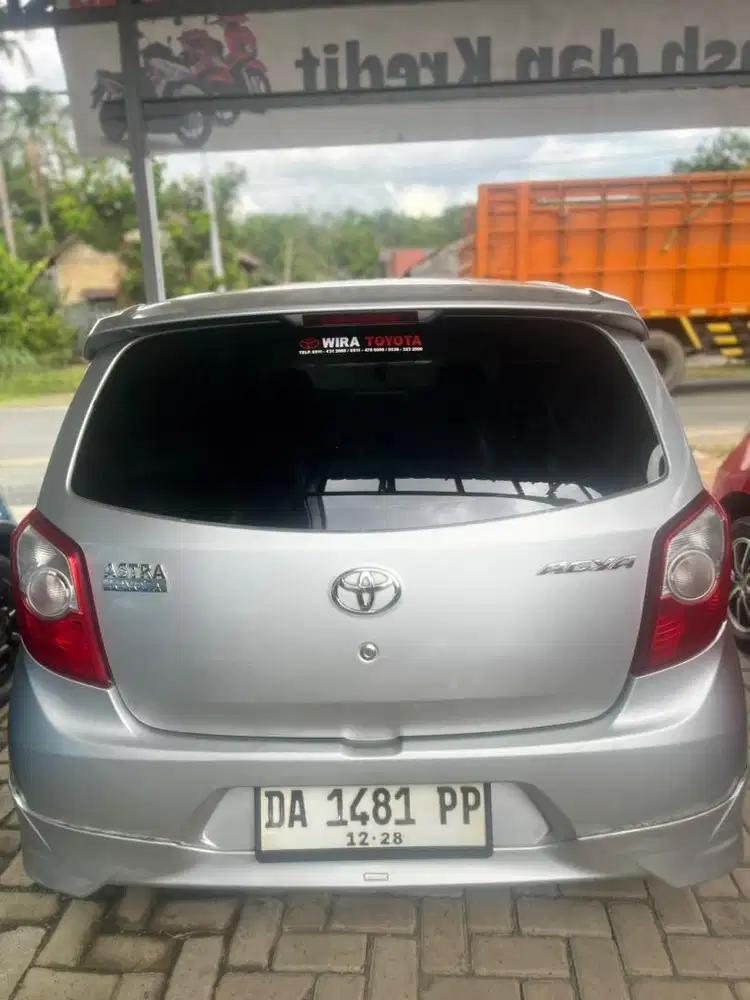 AGYA Trd S 2014 Metic