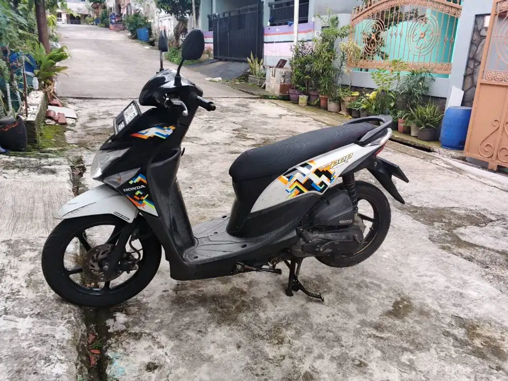 Honda Beat 2018 km rendah