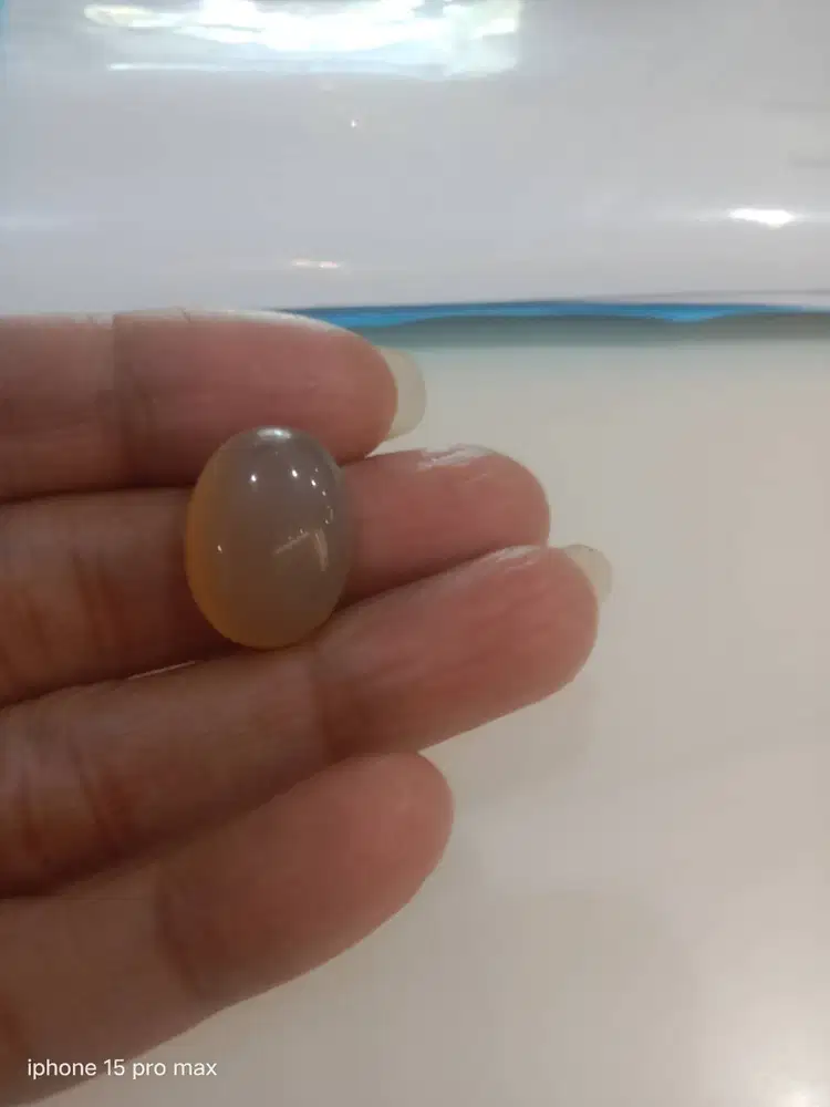 Batuan akik angur bulan giwang mulus