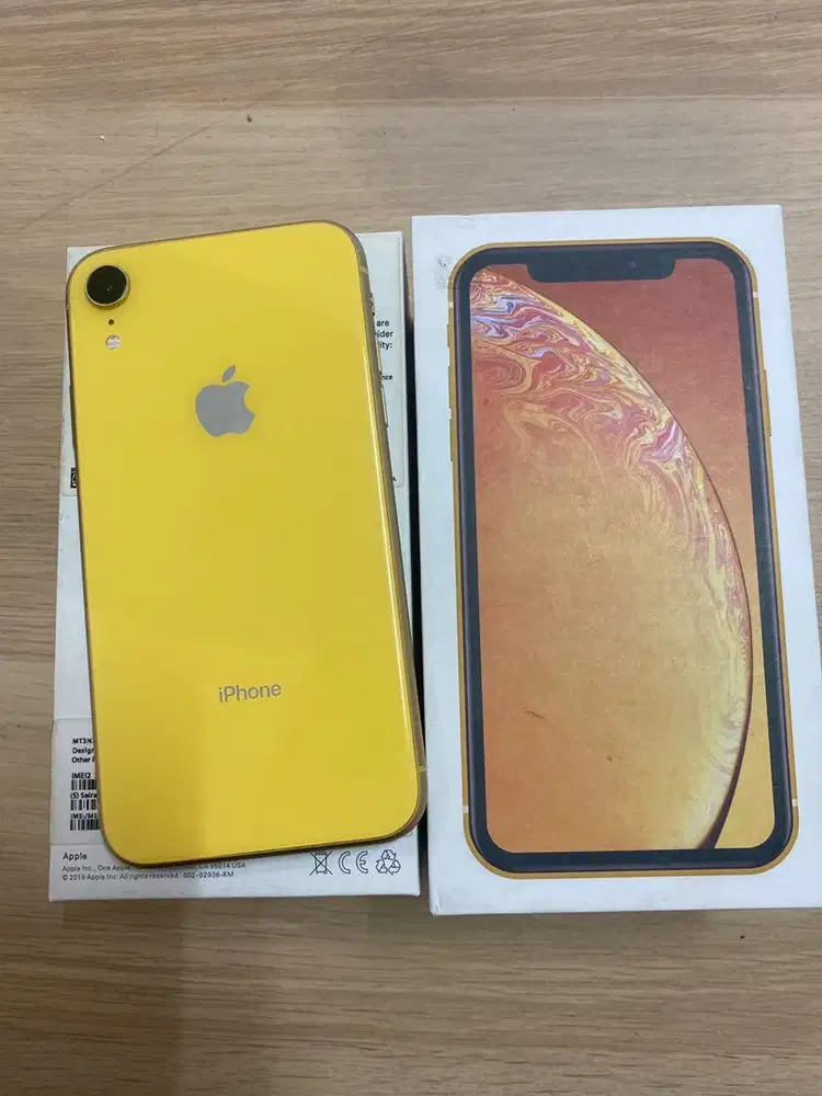 Iphone XR Yellow 64 GB Alloperator