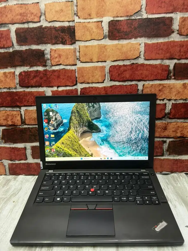 Laptop lenovo thinkpad corei5 gen5