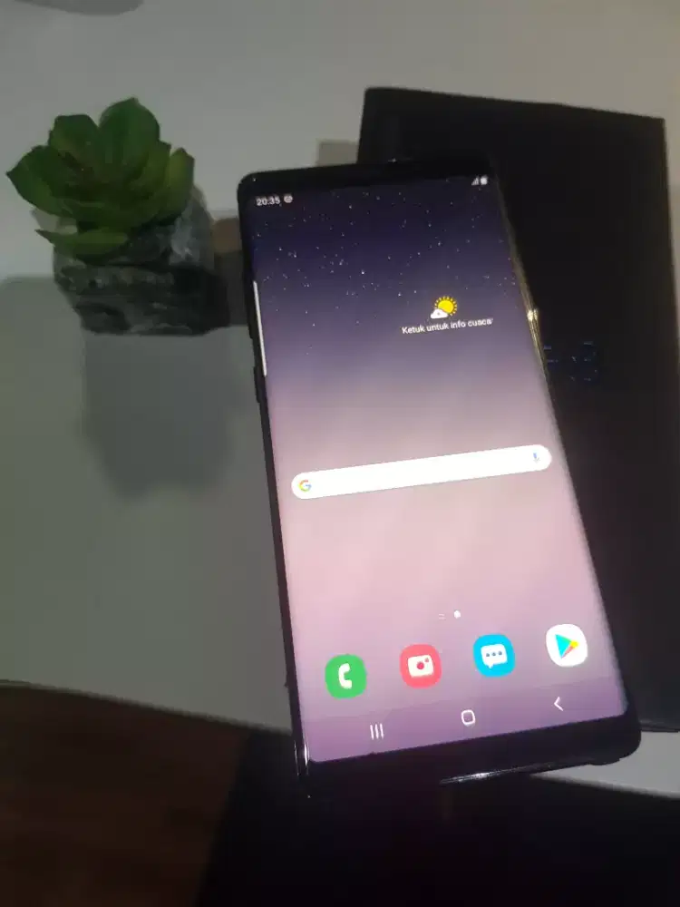 Samsung Galaxy Note 8 6/64 Hitam Titik