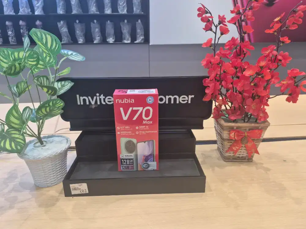 ZTE NUBIA V70 MAX RAM 6/128 BARU
