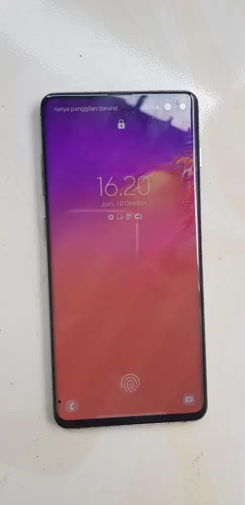 Samsung S10 plus sein 8/128 dan Iphone 6 64 gb