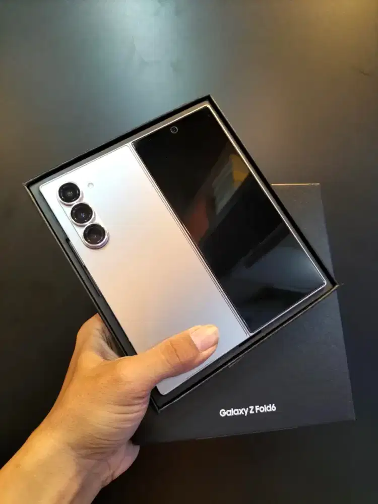 Samsung Z Fold 6 12/512 Sein resmi