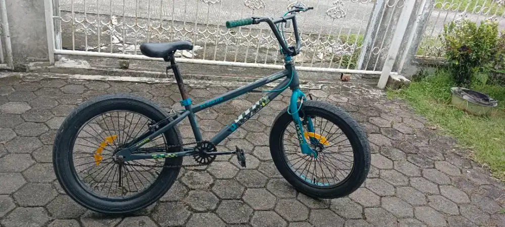 Di jual Sepeda BMX