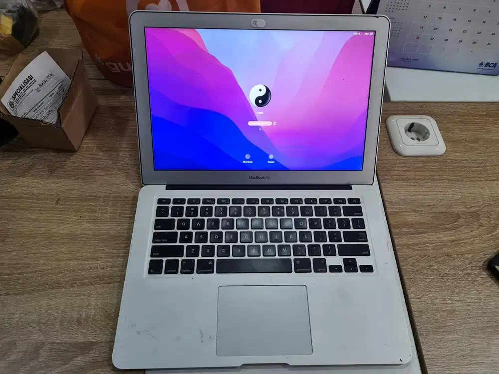 Macbook air 2017 13inch