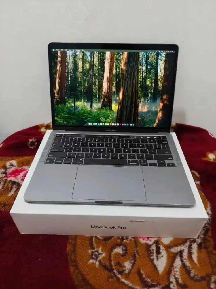 Macbook pro m1 2020 8gb/256gb fullset