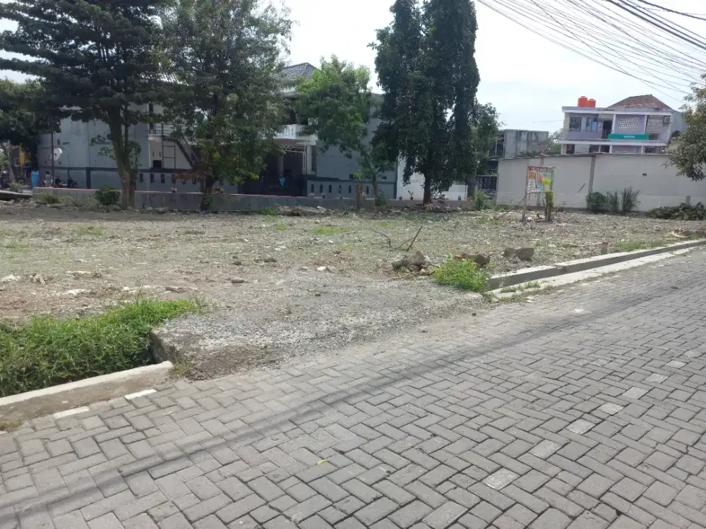 Dijual tanah sertifikat ready lokasi strategis jalan lebar