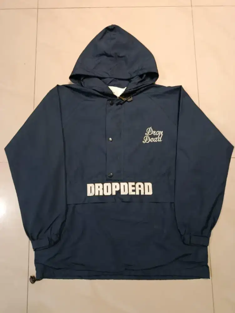 Jaket parasut mulus no minus