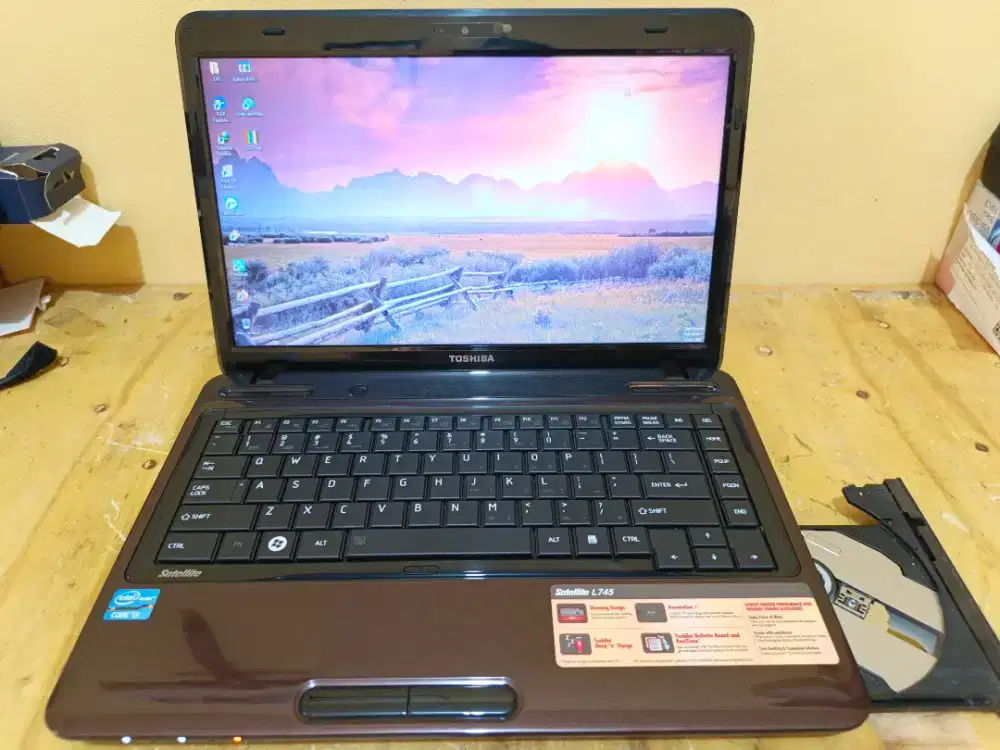 Laptop Toshiba L745 Intel Core i3 Gen 2 Ram 2Gb Hdd 320Gb Normal Jaya
