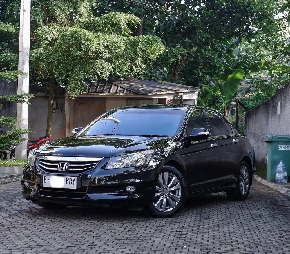Honda Accord 2012 Bensin