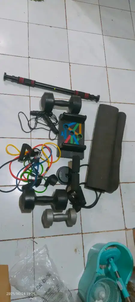 Di jual alat² olahraga