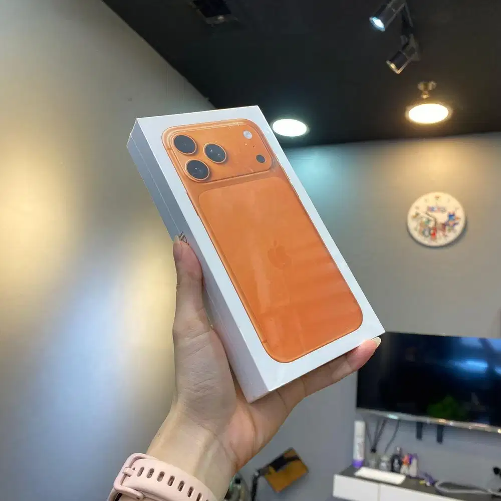 Iphone 17 pro max 256 cosmic orange