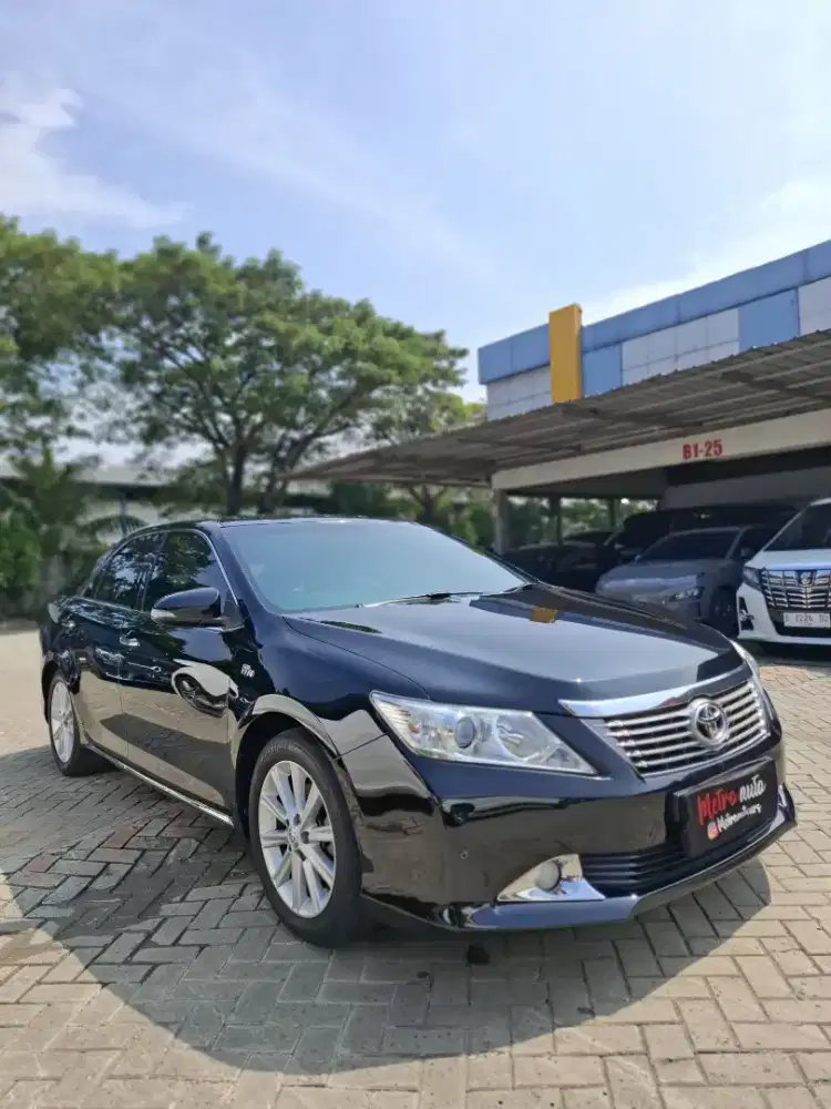 Toyota Camry 2.5V 2014 antik termurah