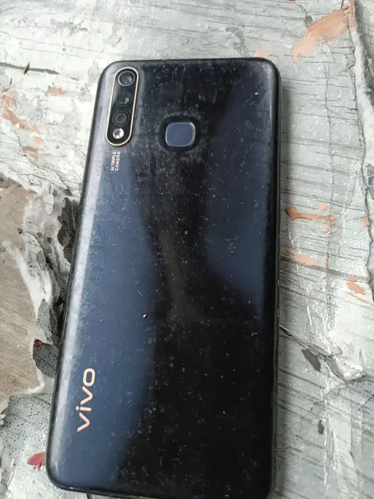 vivo y19 6+2/128 baca deskripsi!!