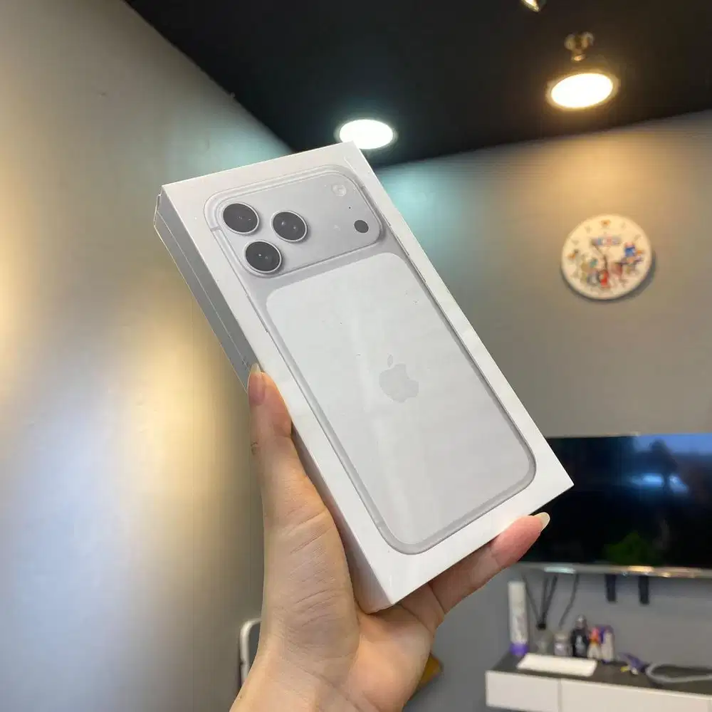 Iphone 17 pro max 256 ibox silver