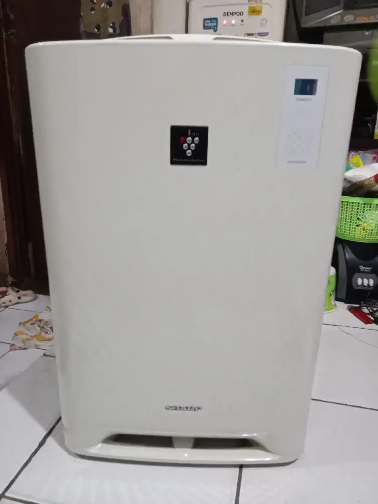 Sharp air purifier KC A40Y W Putih