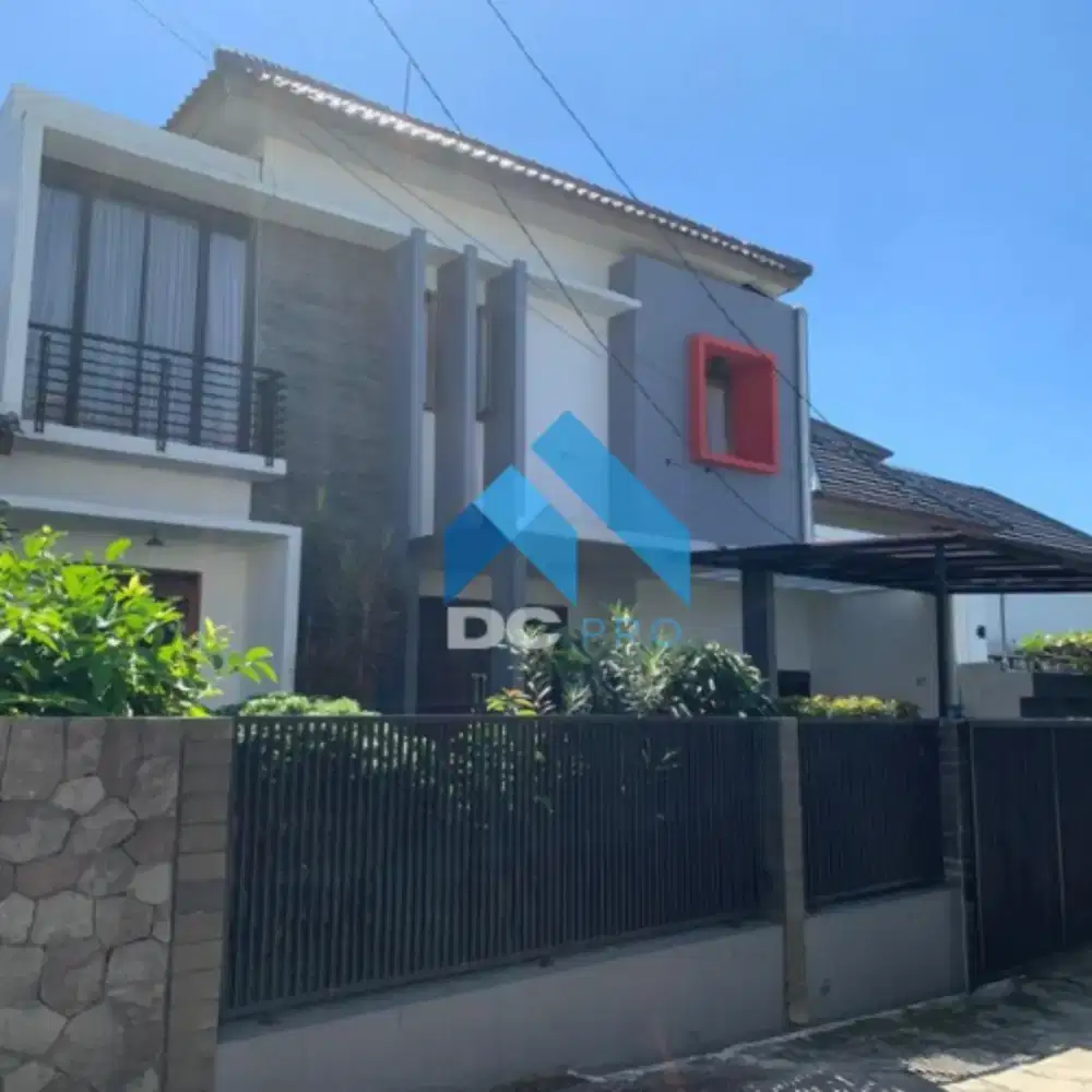 Rumah luas dijual murah dekat gegerkalong Sarijadi