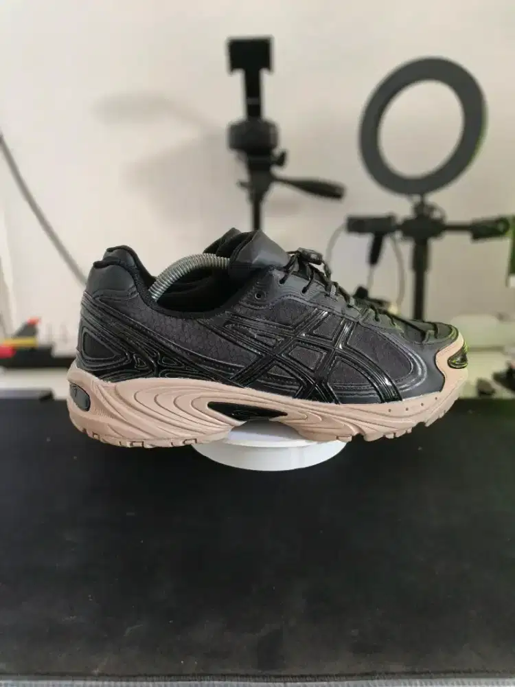 45- Sepatu ASICS KAHANA GEL 8