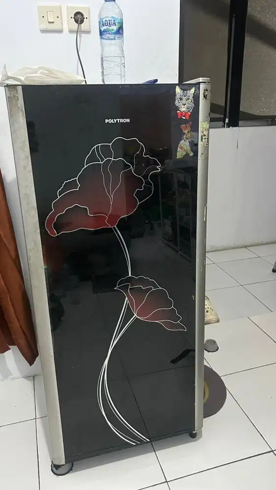 Kulkas polytron