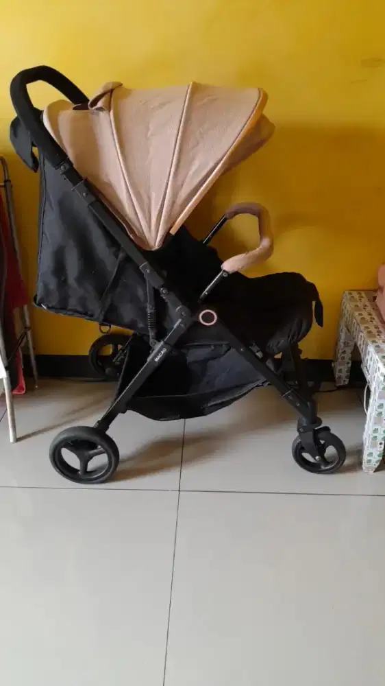 Stroller bayi dan balita