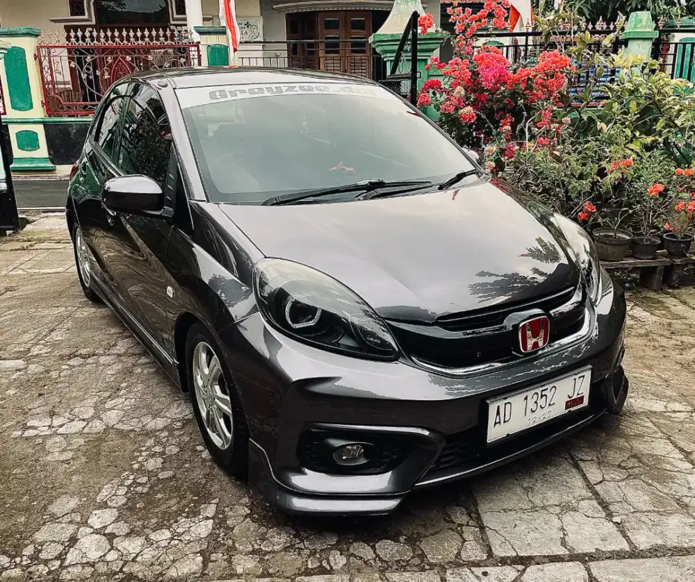 Honda Brio E 2017