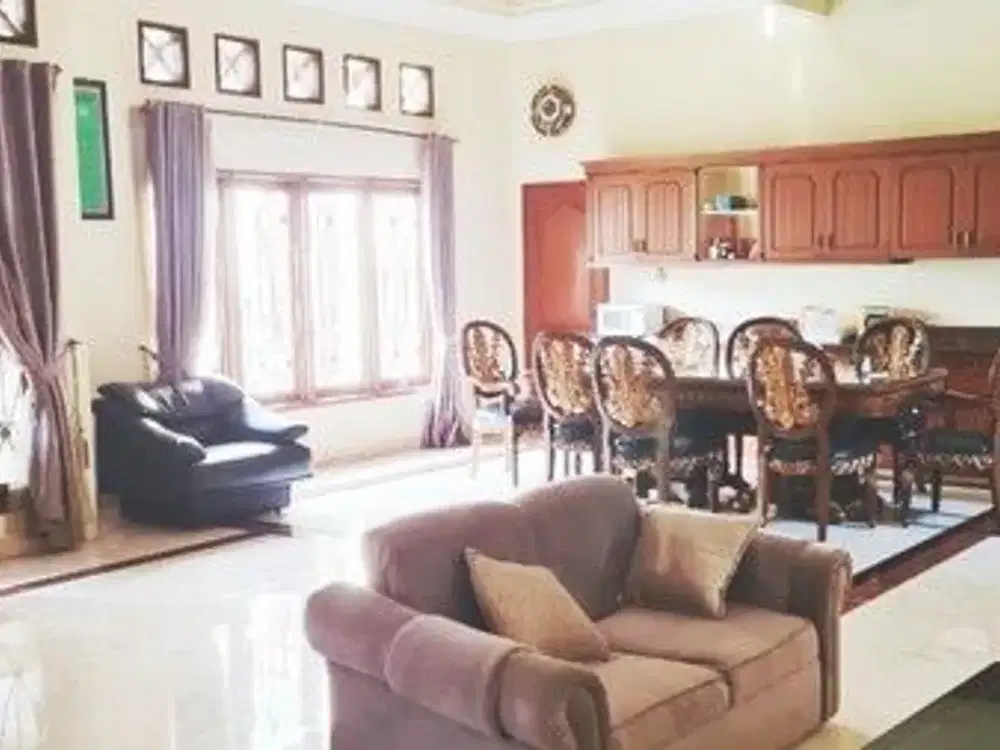 Rumah Mewah Strategis Dekat MRT Lebak Bulus Jaksel