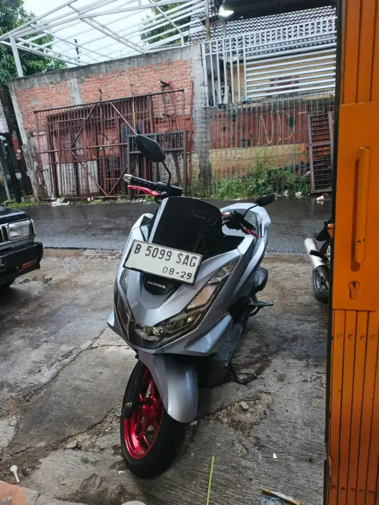 PCX CBS 2024 SILVER MATTE