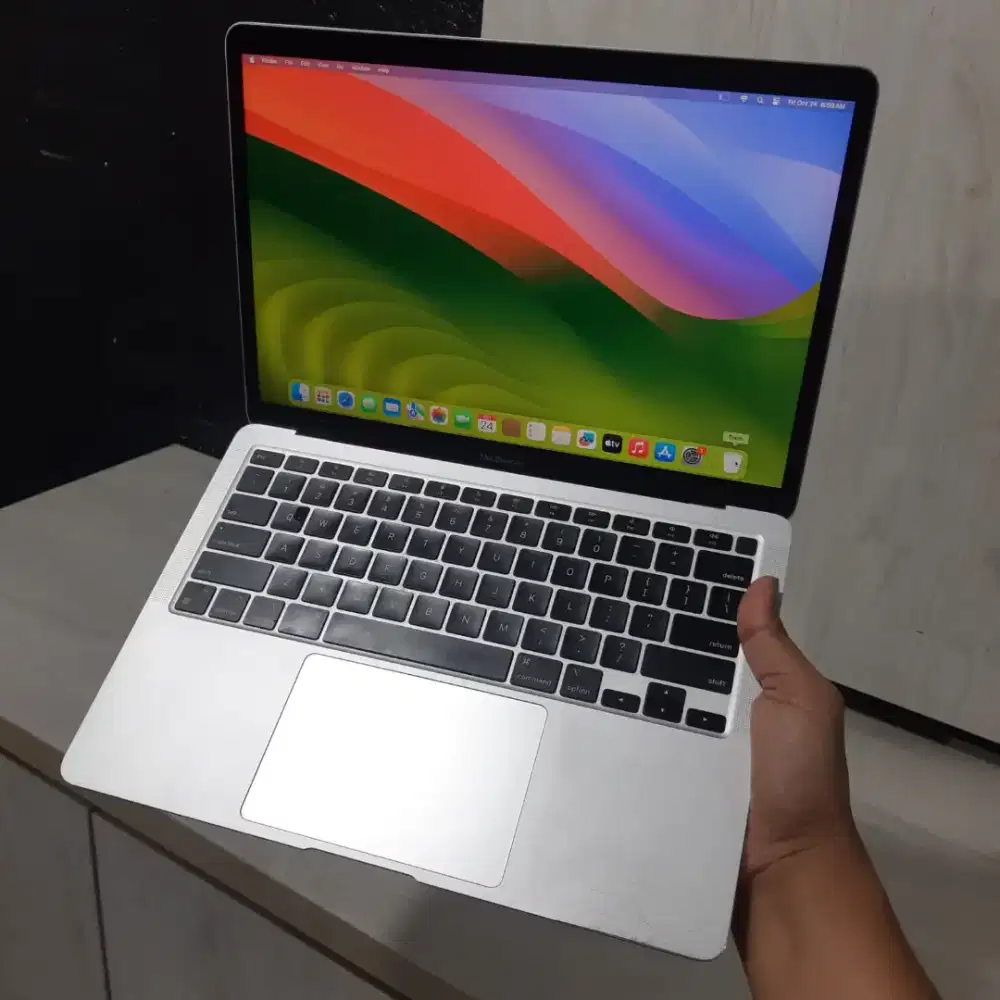 Macbook air m1 ram 8gb ssd 256gb silver bisa cod