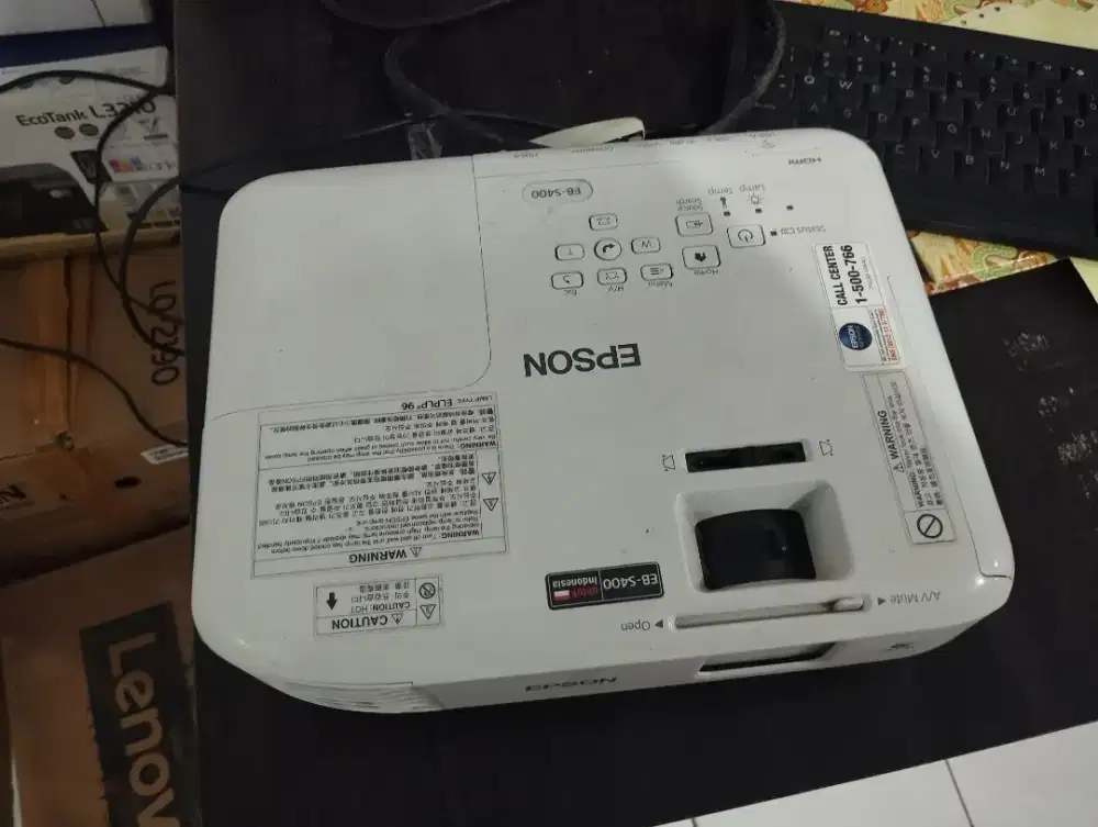 Proyektor Epson eb s400 ok normal