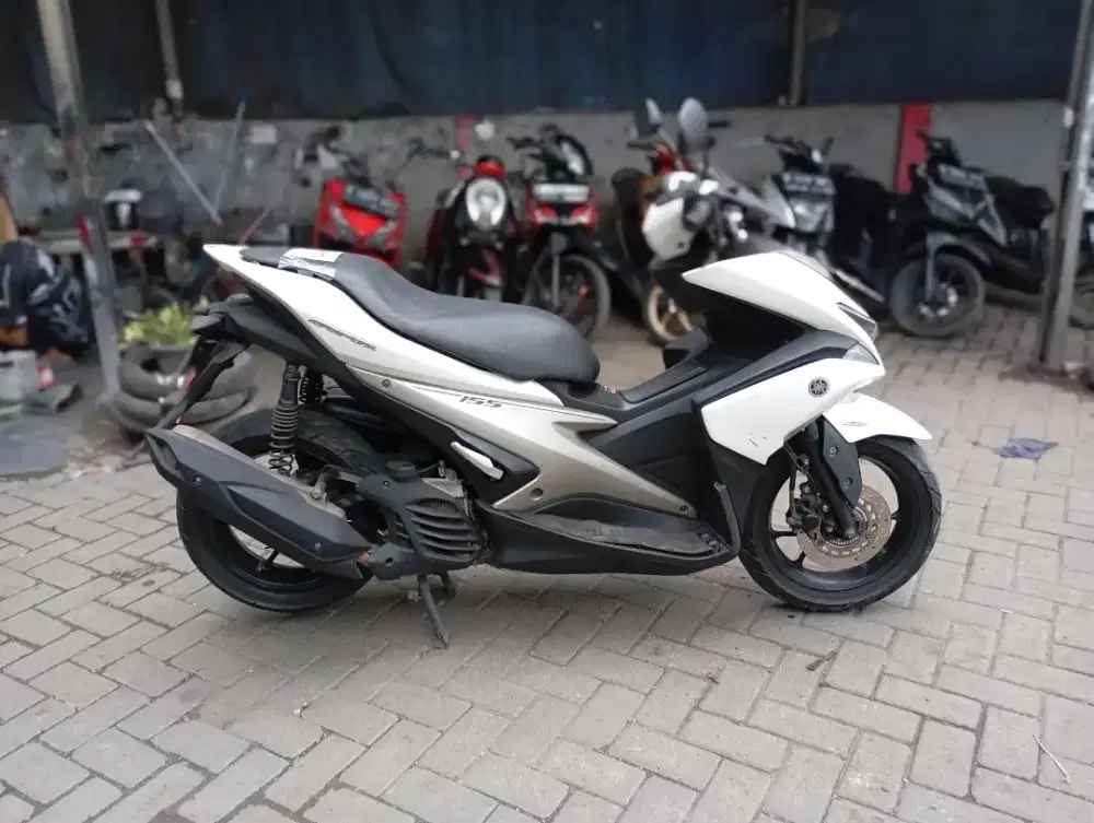 [PROMO OKT] Yamaha Aerox Tahun 2018 Surat Komplit
