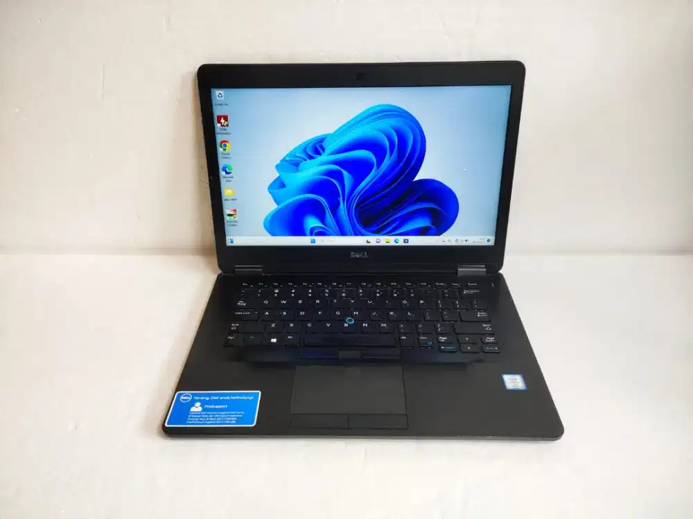 A931 Dell latitude E7470 core i5-6300U Ram 8GB ssd 256GB