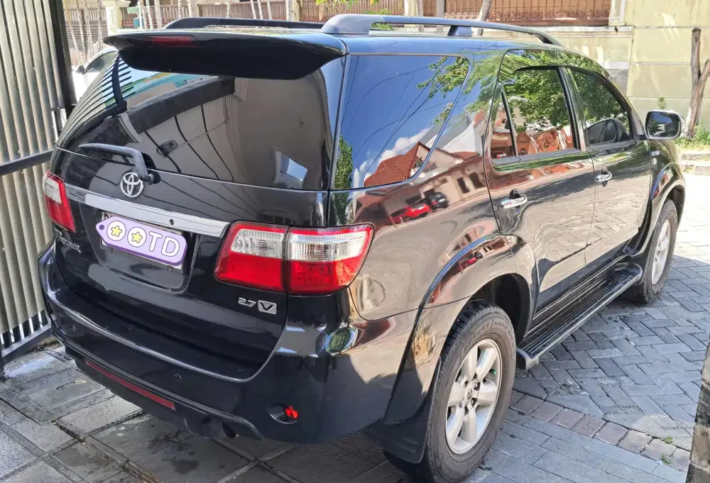 Toyota Fortuner 2008 Bensin