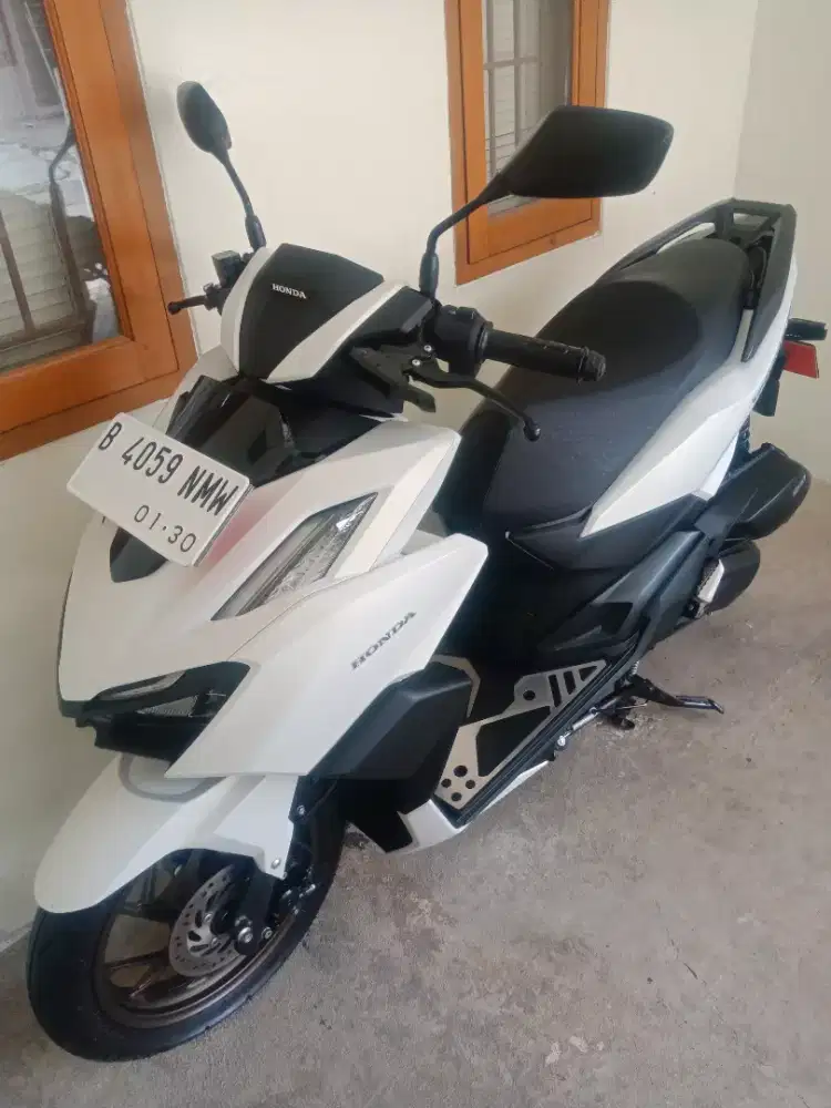 LOW KM! NEW VARIO 160 CBS ISS KEYLESS PAJAK PANJANG FULL ORI KAYA BARU