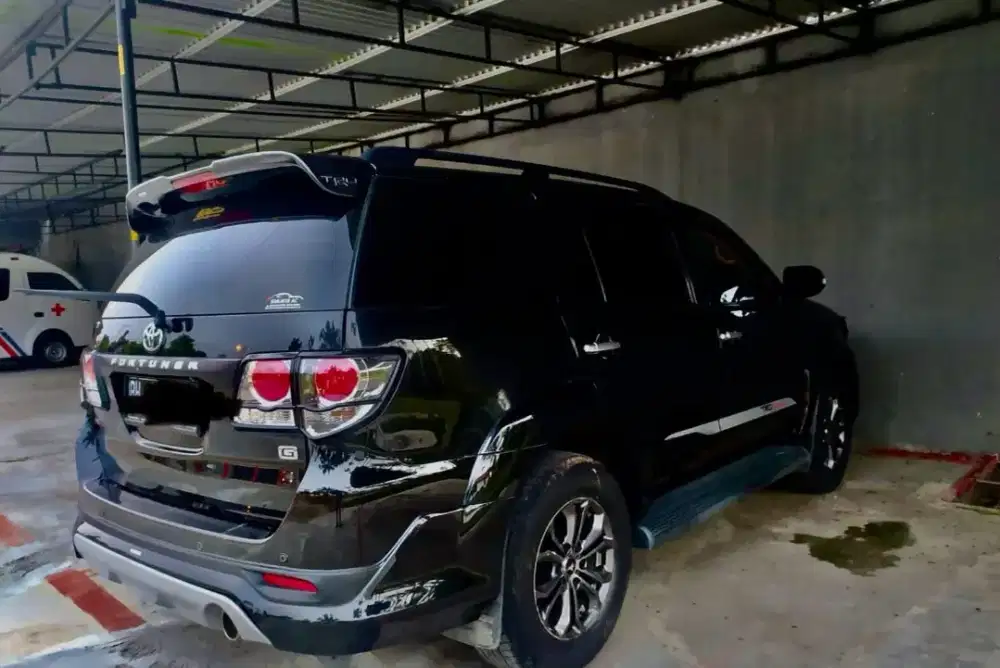 Toyota Fortuner 2012