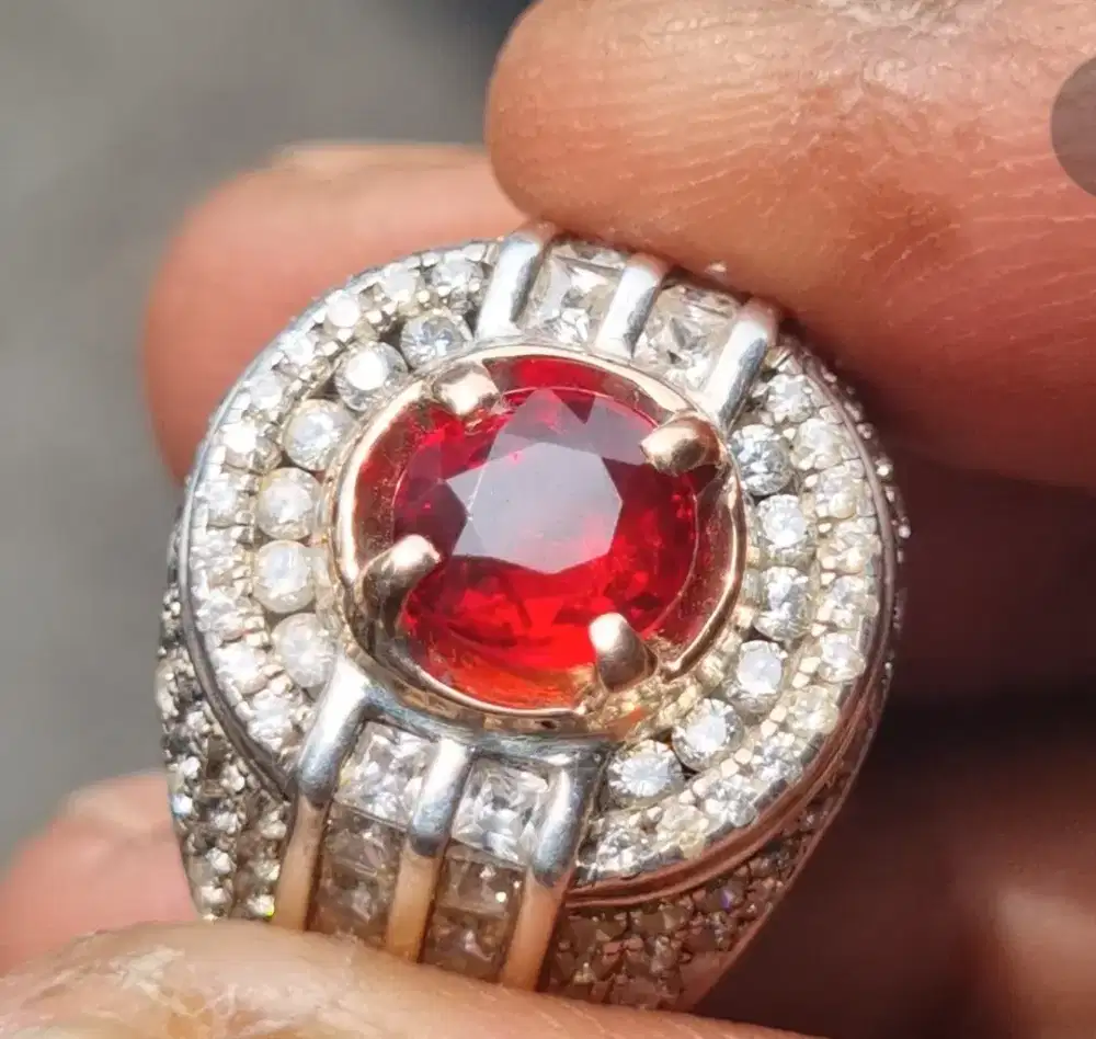Ruby songea 2carat