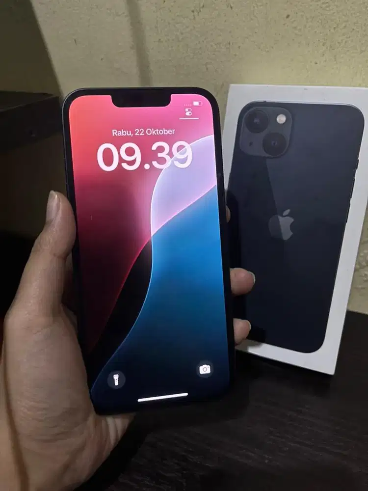 Di jual iPhone 13 128gb iBox