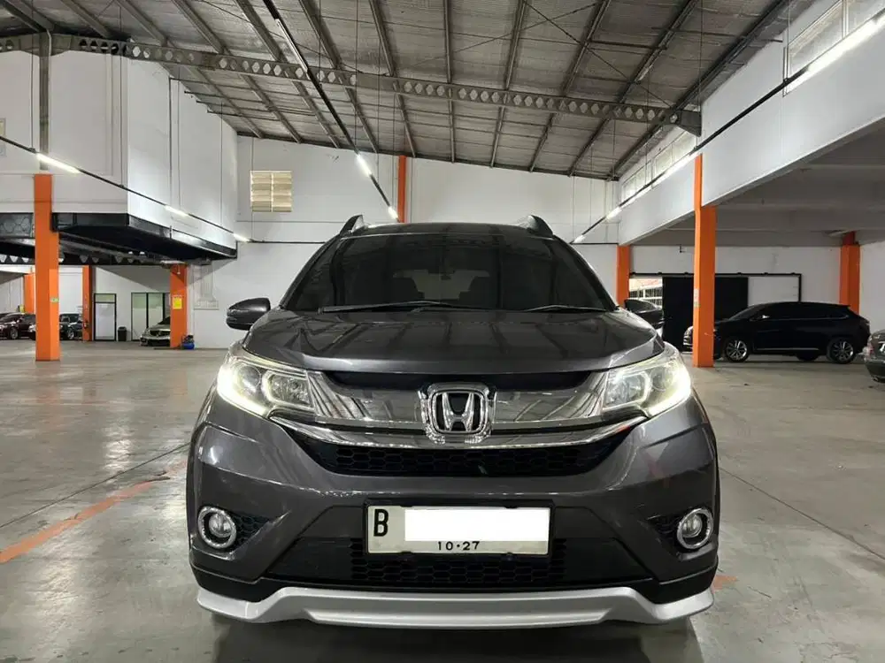 HONDA BRV PRESTIGE 2017 LOW KM