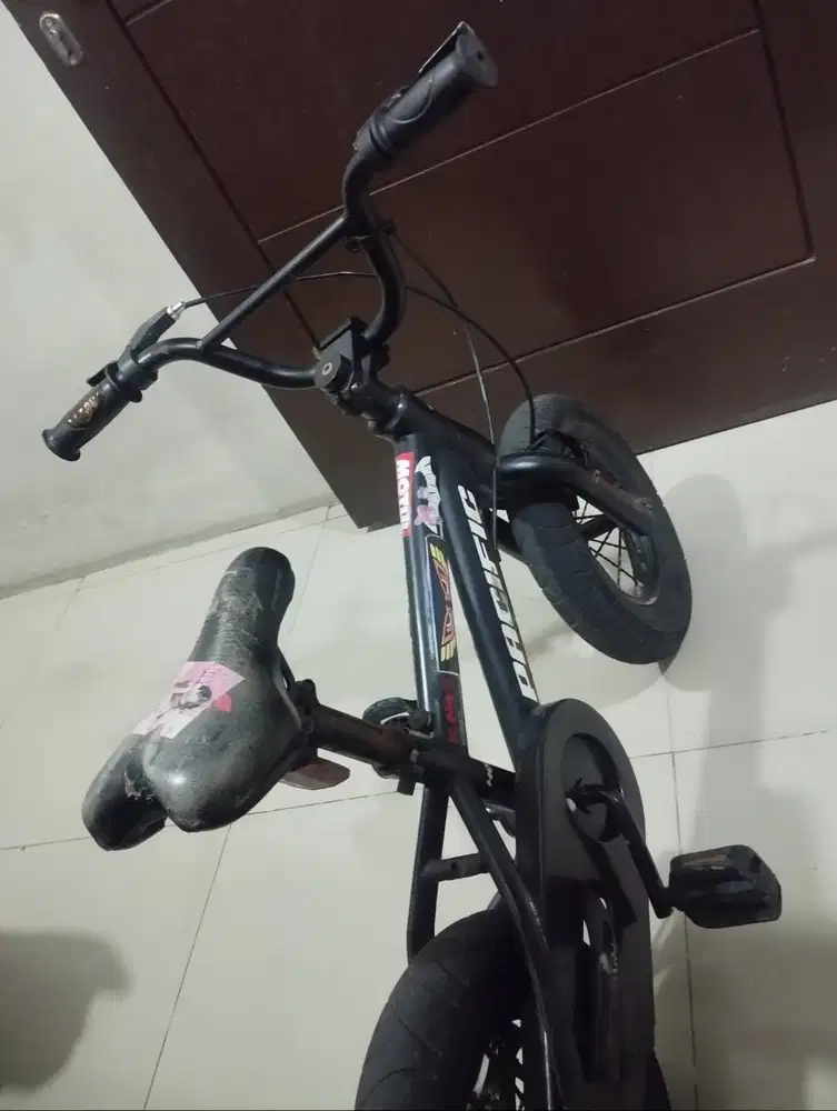 Sepeda Pasific Batman UK 12