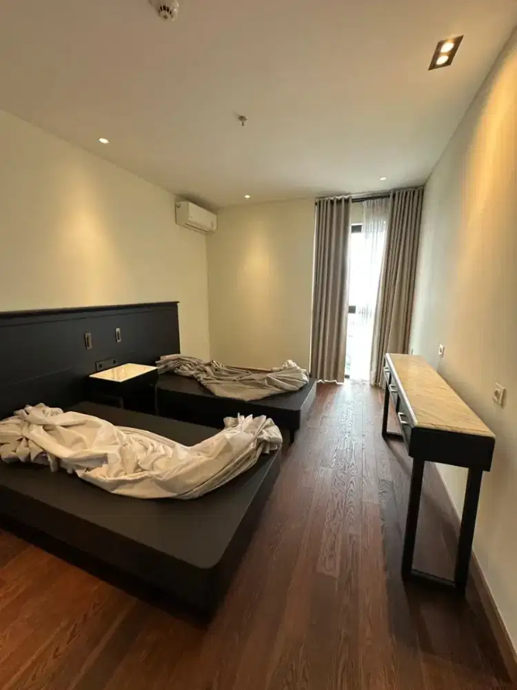 Dijual Apartemen Graha Golf Surabaya Barat — Full Furnish, Golf View